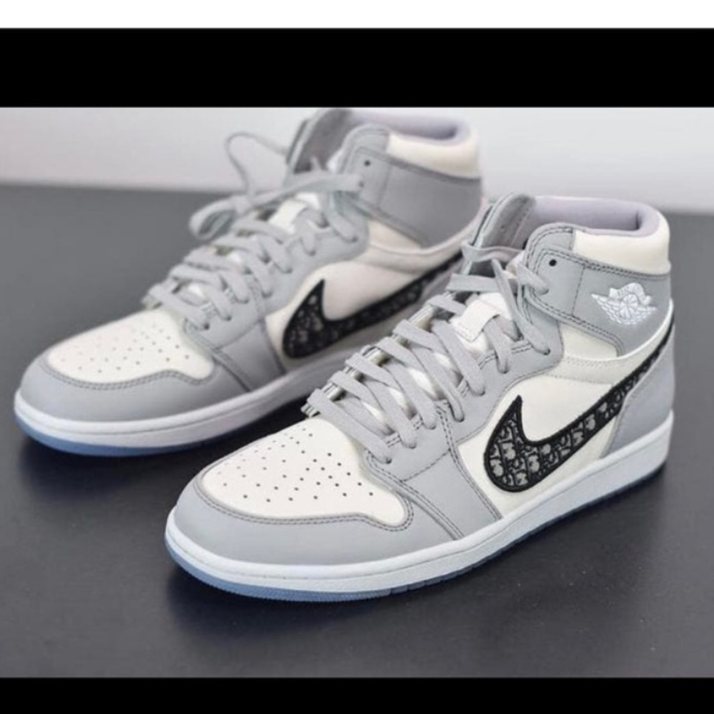 Nike Mens Dior Air Jordan 1 size 12 Shoe sneaker Brand new with box